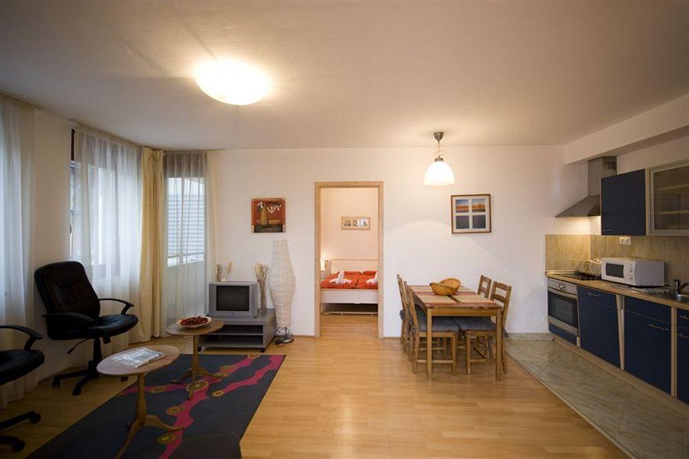 Aboriginal Budapest Apartments Εξωτερικό φωτογραφία